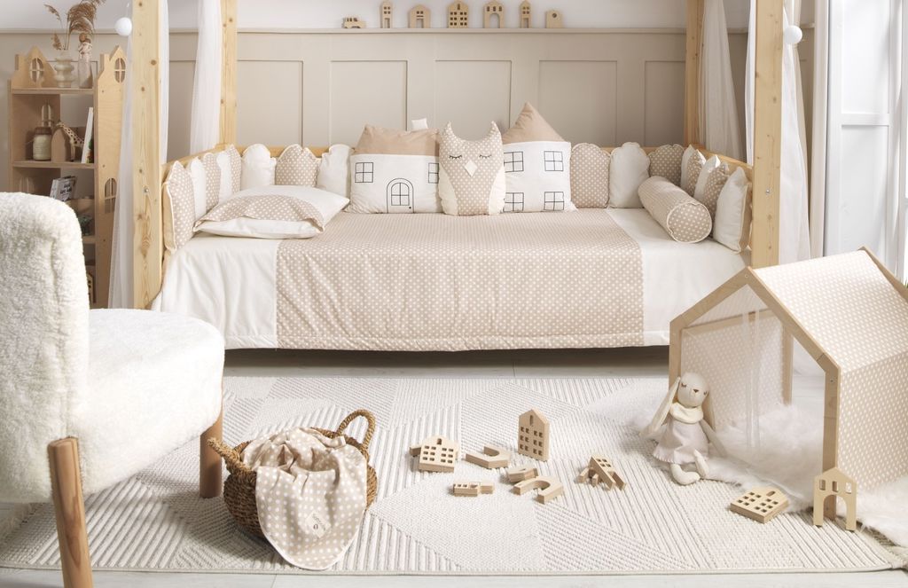 מיטת חבר מונטוסורית